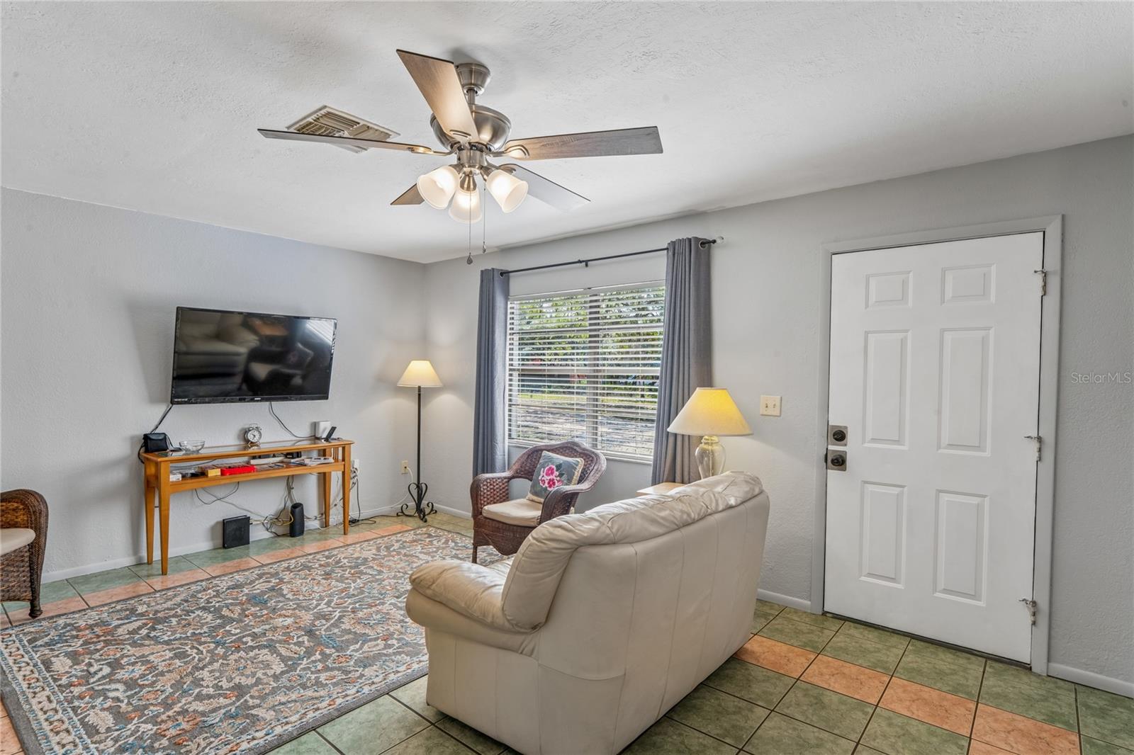 Image 7 of 47 For 14345 Missouri Skylark Road
