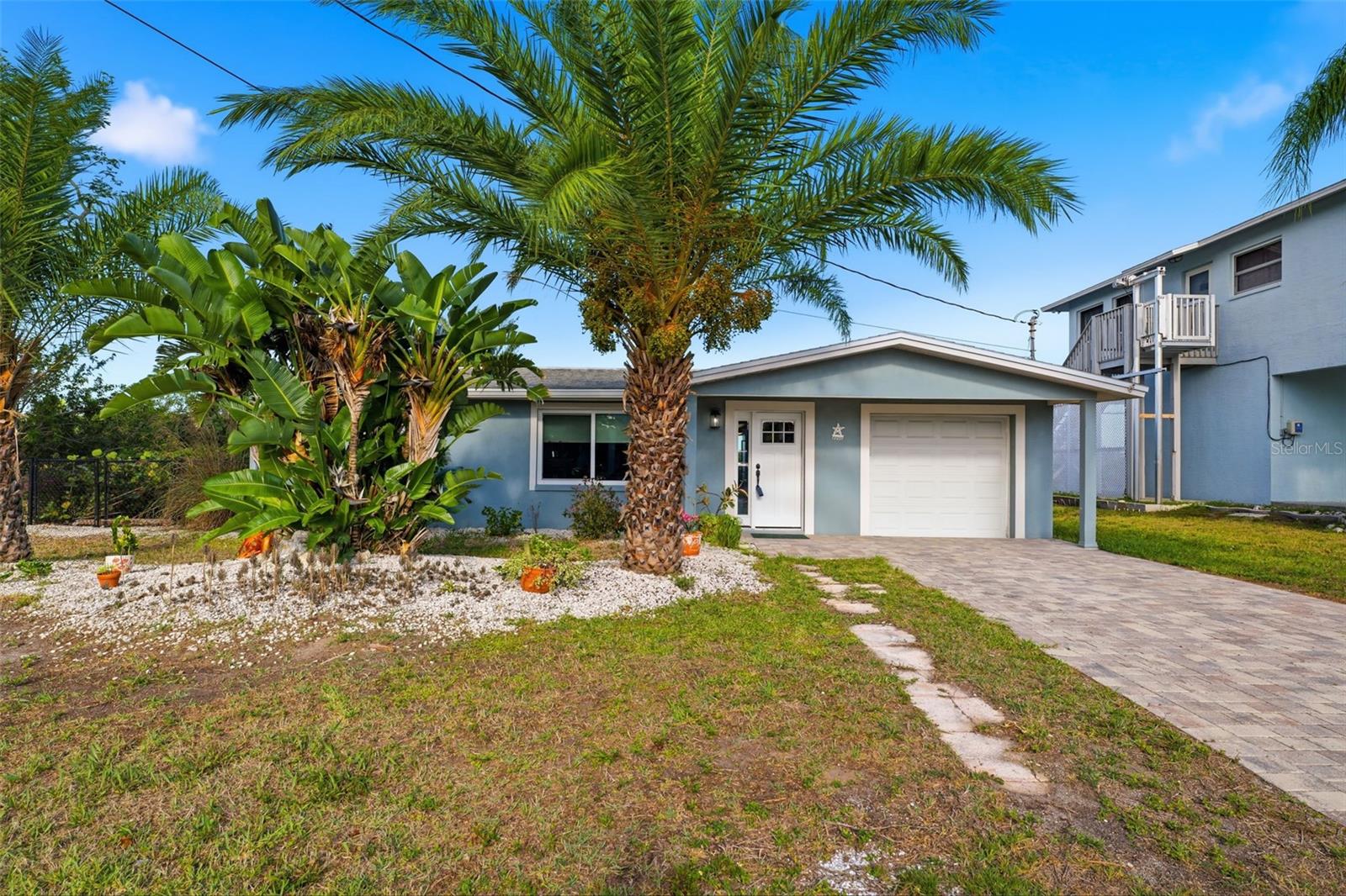 Image 35 of 44 For 13231 Starfish Drive