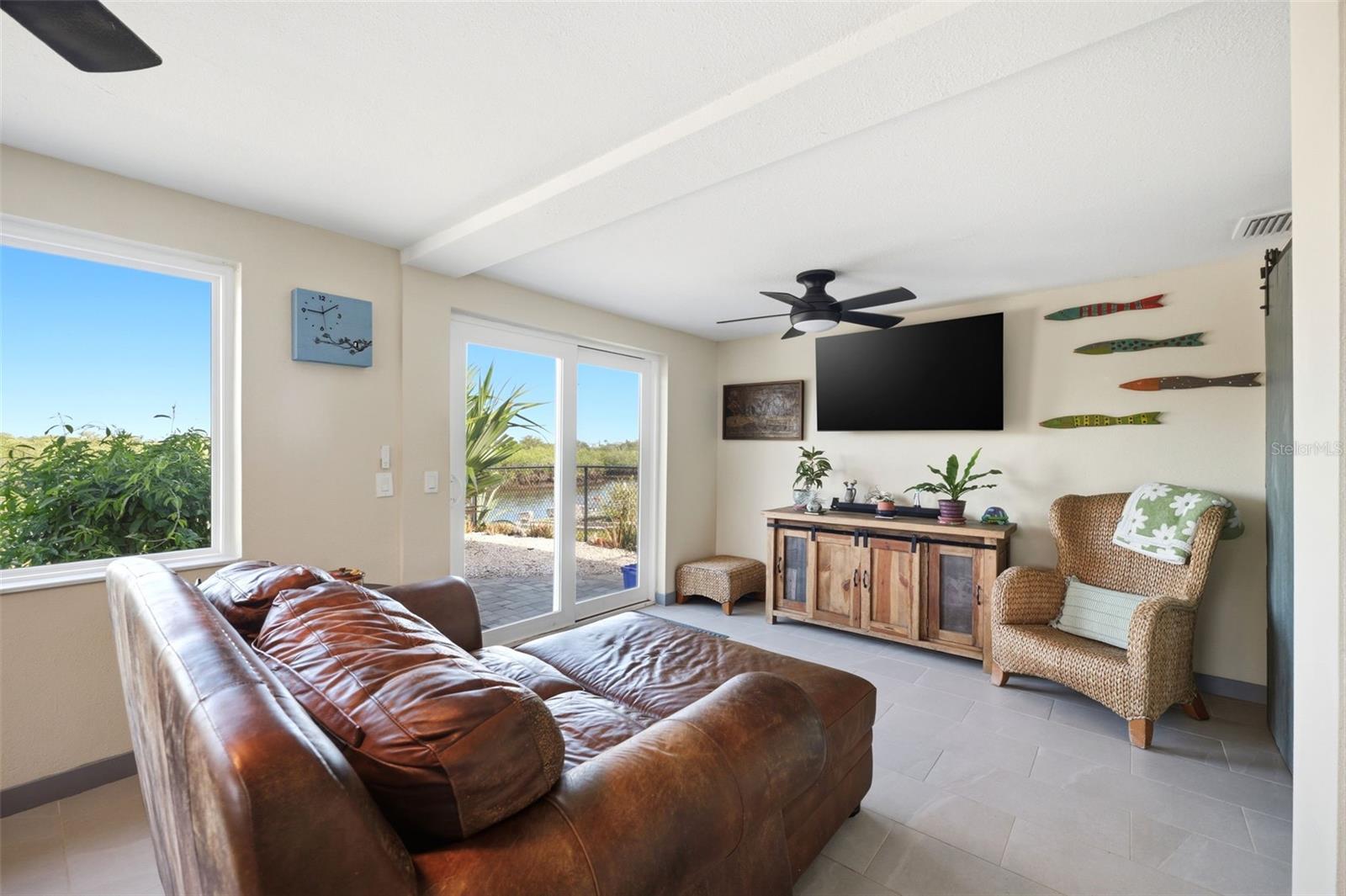 Image 5 of 44 For 13231 Starfish Drive