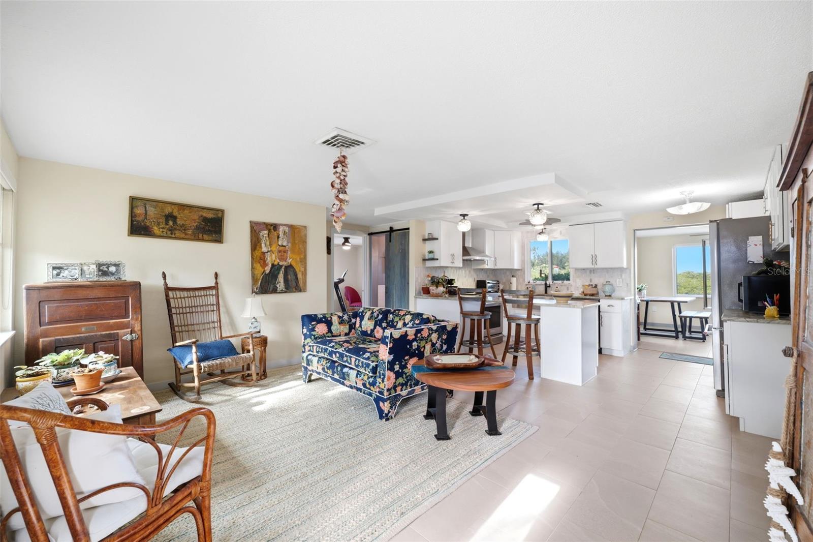 Image 8 of 44 For 13231 Starfish Drive