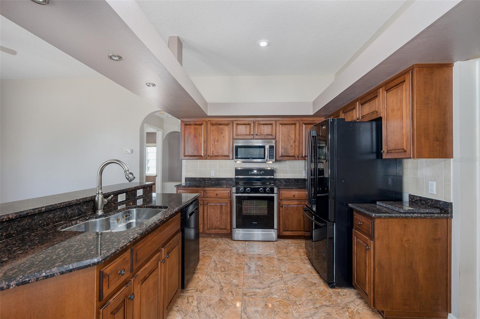 Image 18 of 67 For 1517 Haverhill Drive