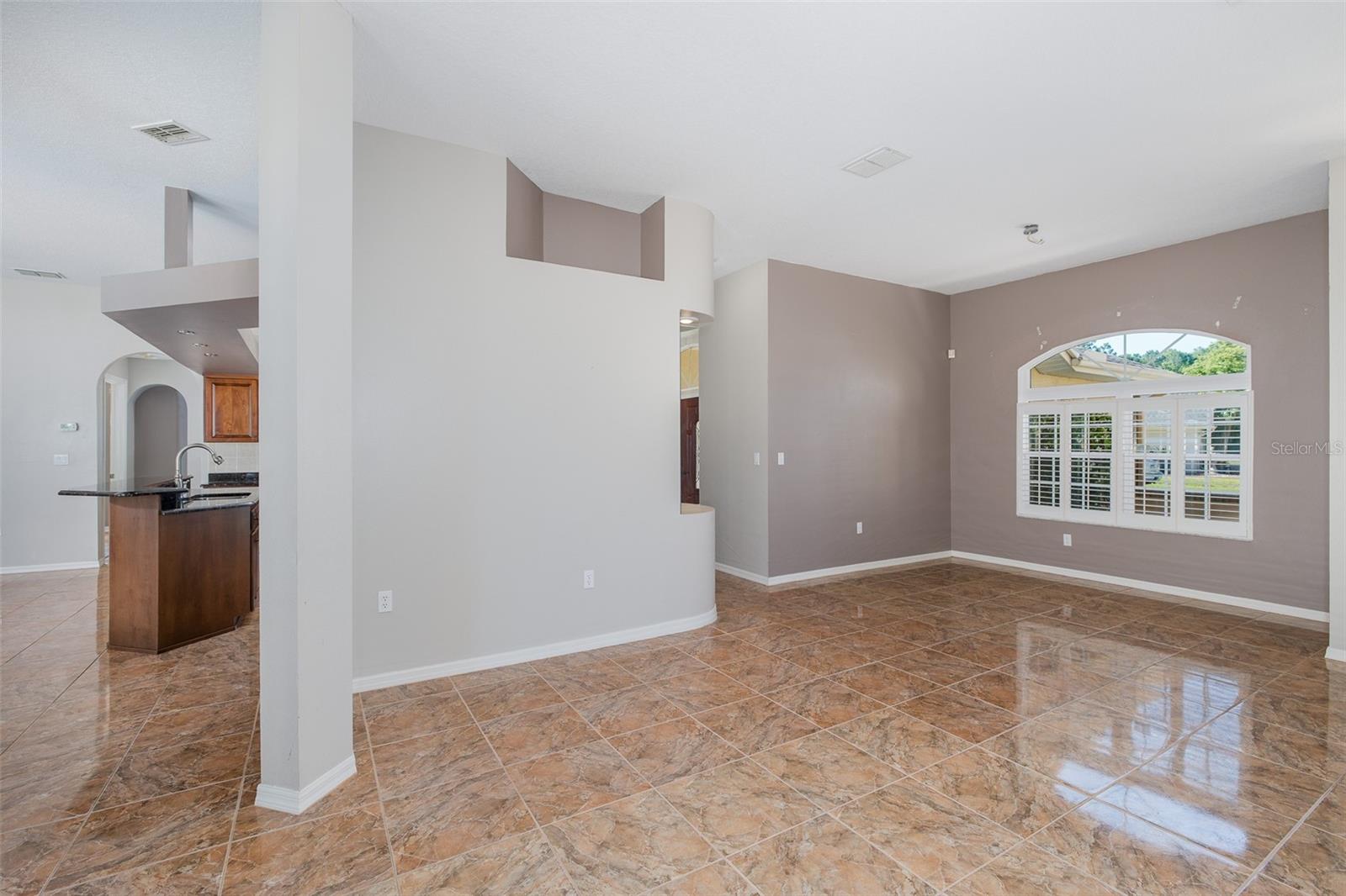 Image 32 of 67 For 1517 Haverhill Drive