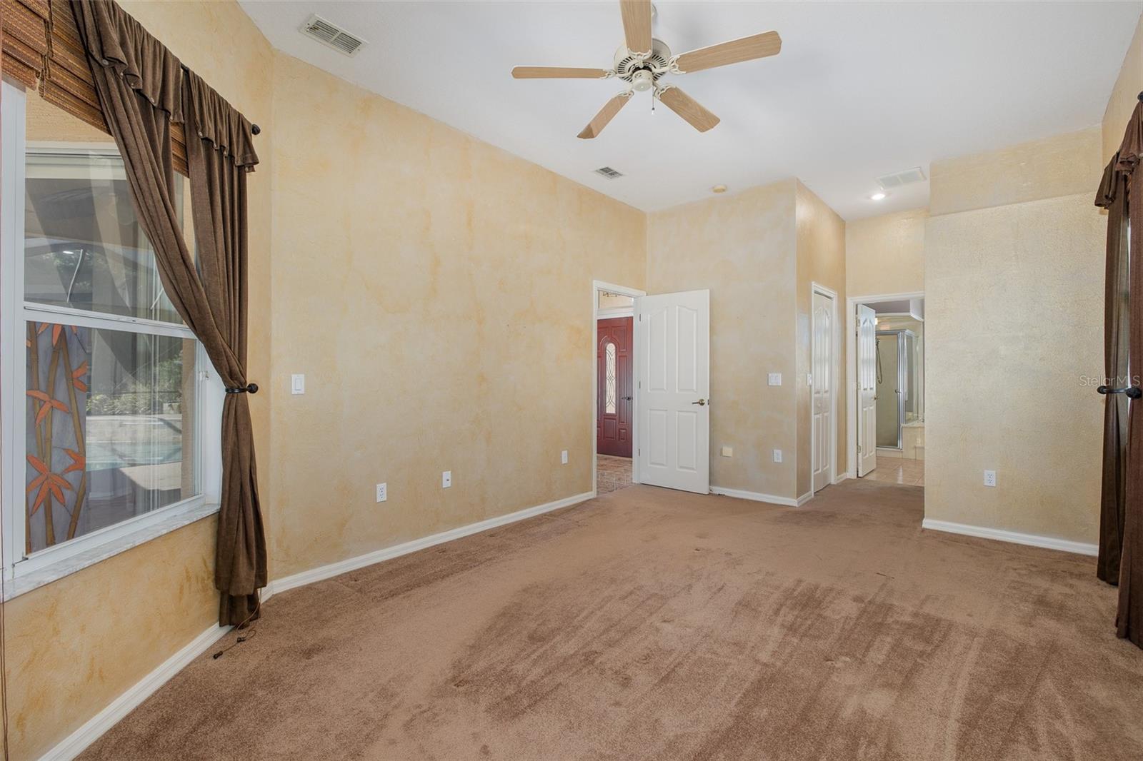 Image 35 of 67 For 1517 Haverhill Drive