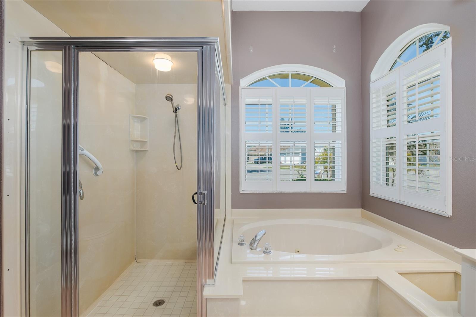 Image 38 of 67 For 1517 Haverhill Drive