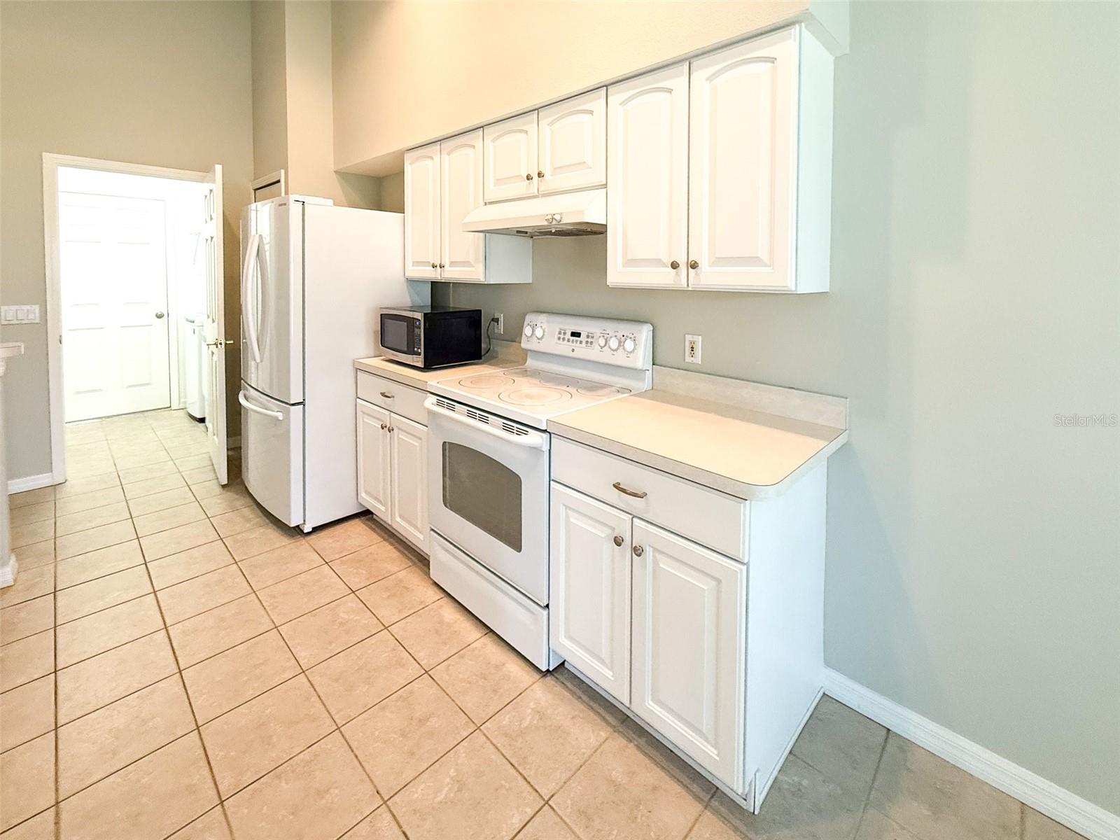 Image 10 of 45 For 18037 Baywood Forest Drive