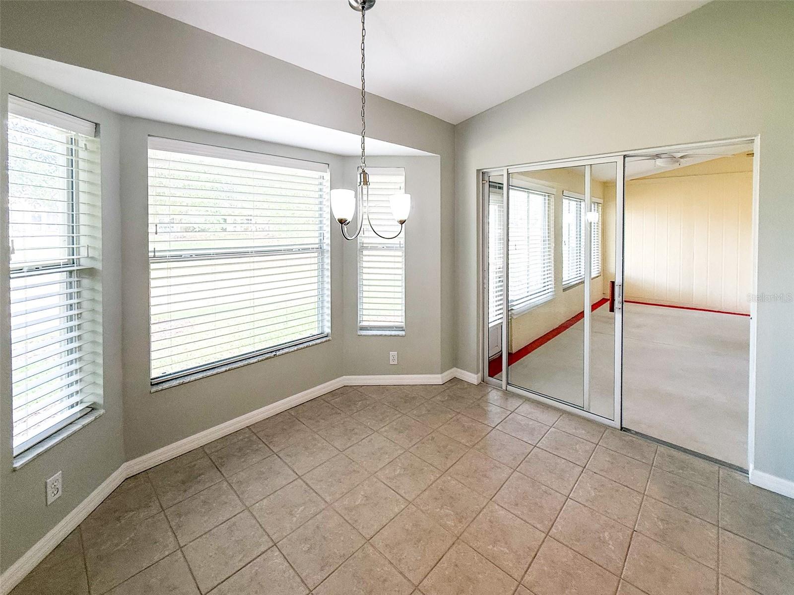 Image 13 of 45 For 18037 Baywood Forest Drive