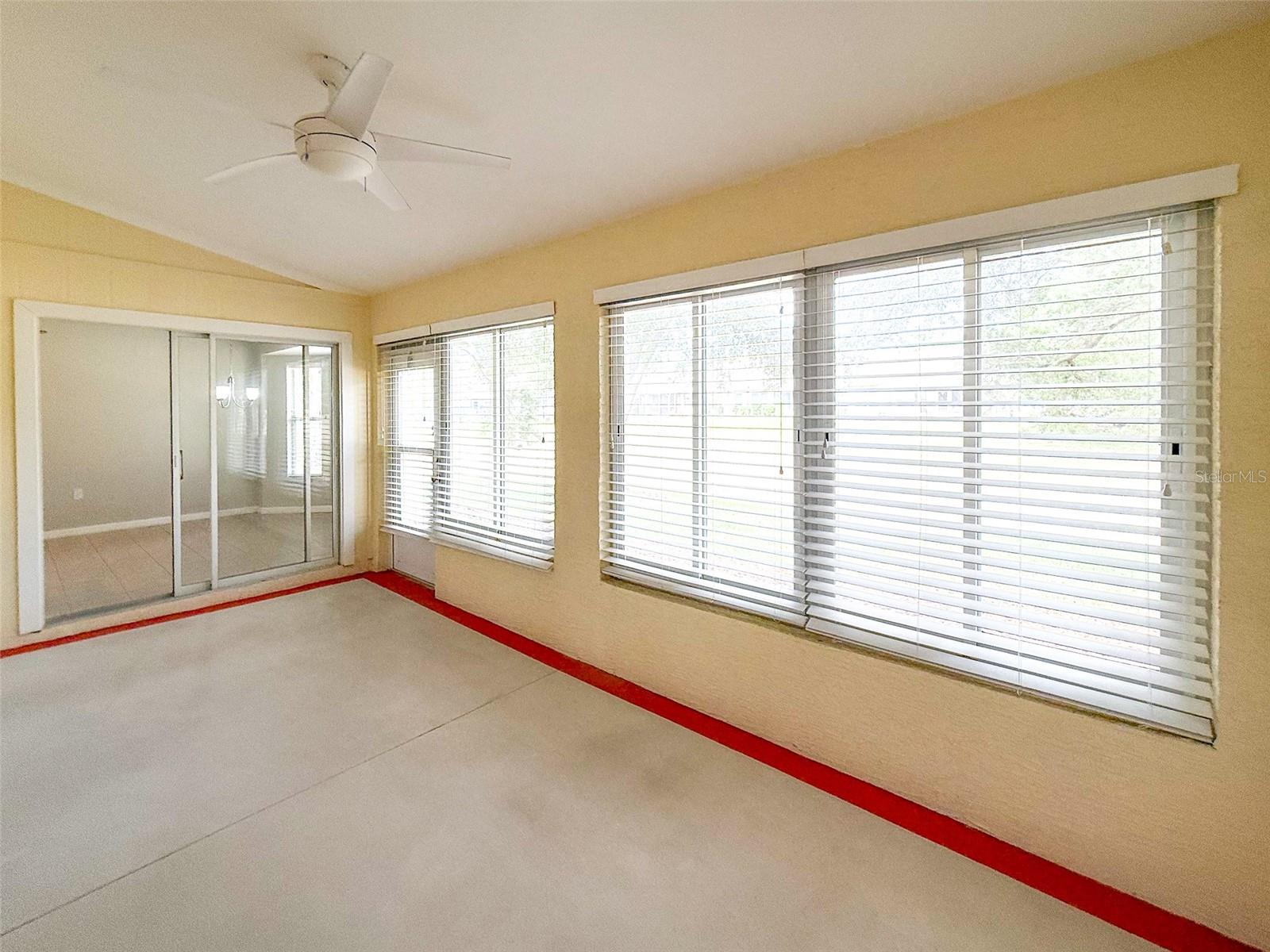 Image 15 of 45 For 18037 Baywood Forest Drive