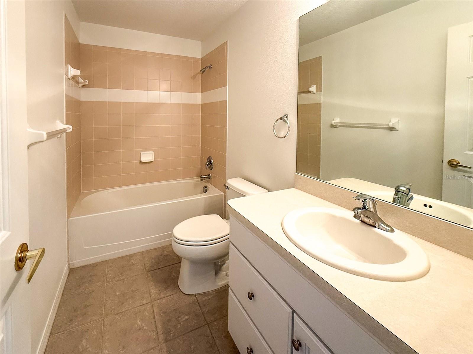 Image 26 of 45 For 18037 Baywood Forest Drive