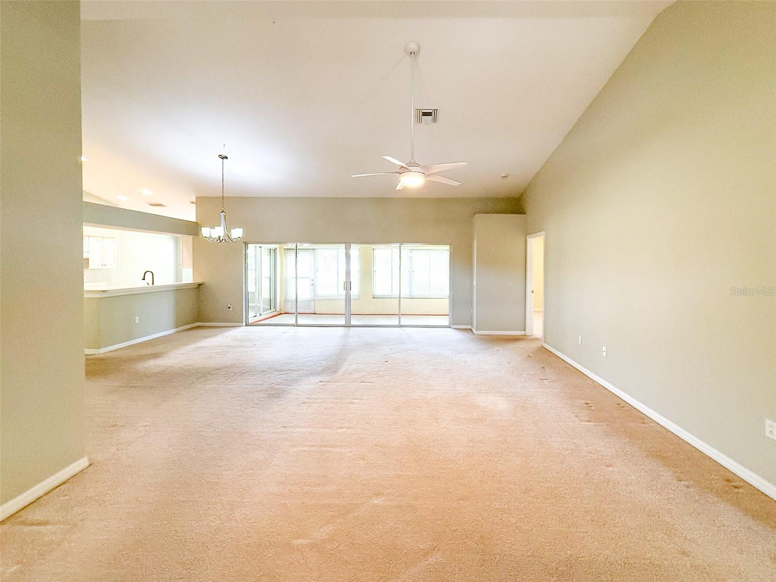 Image 4 of 45 For 18037 Baywood Forest Drive