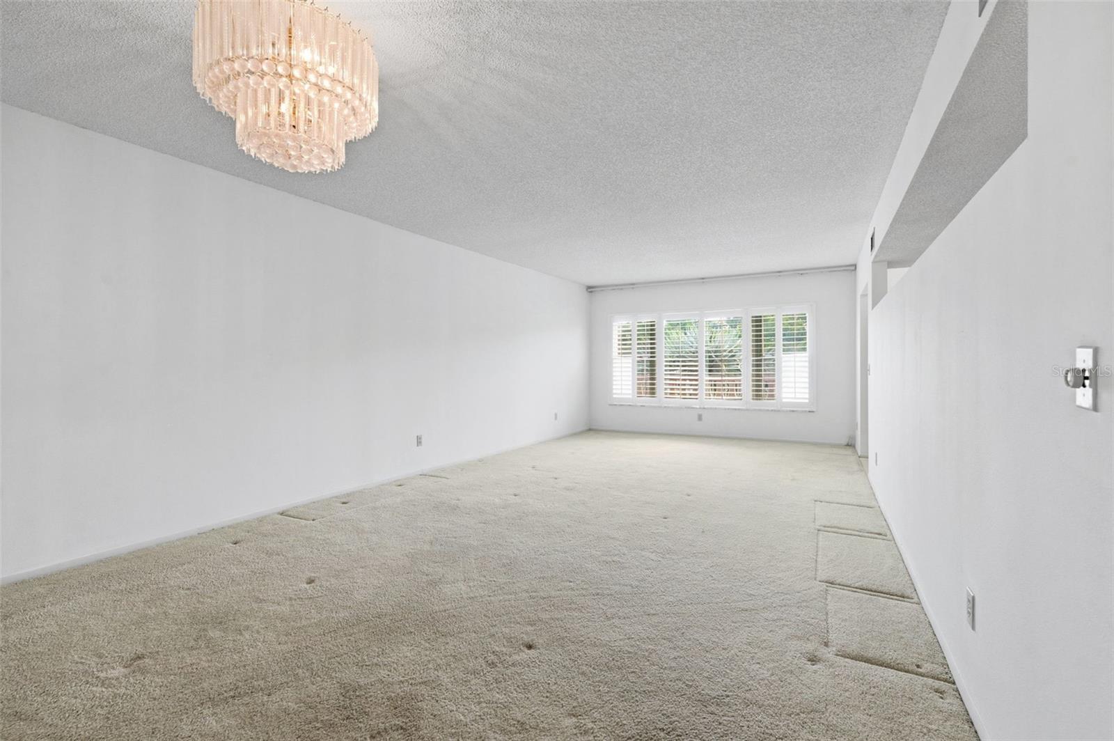 Image 11 of 62 For 2170 Americus Boulevard S 58