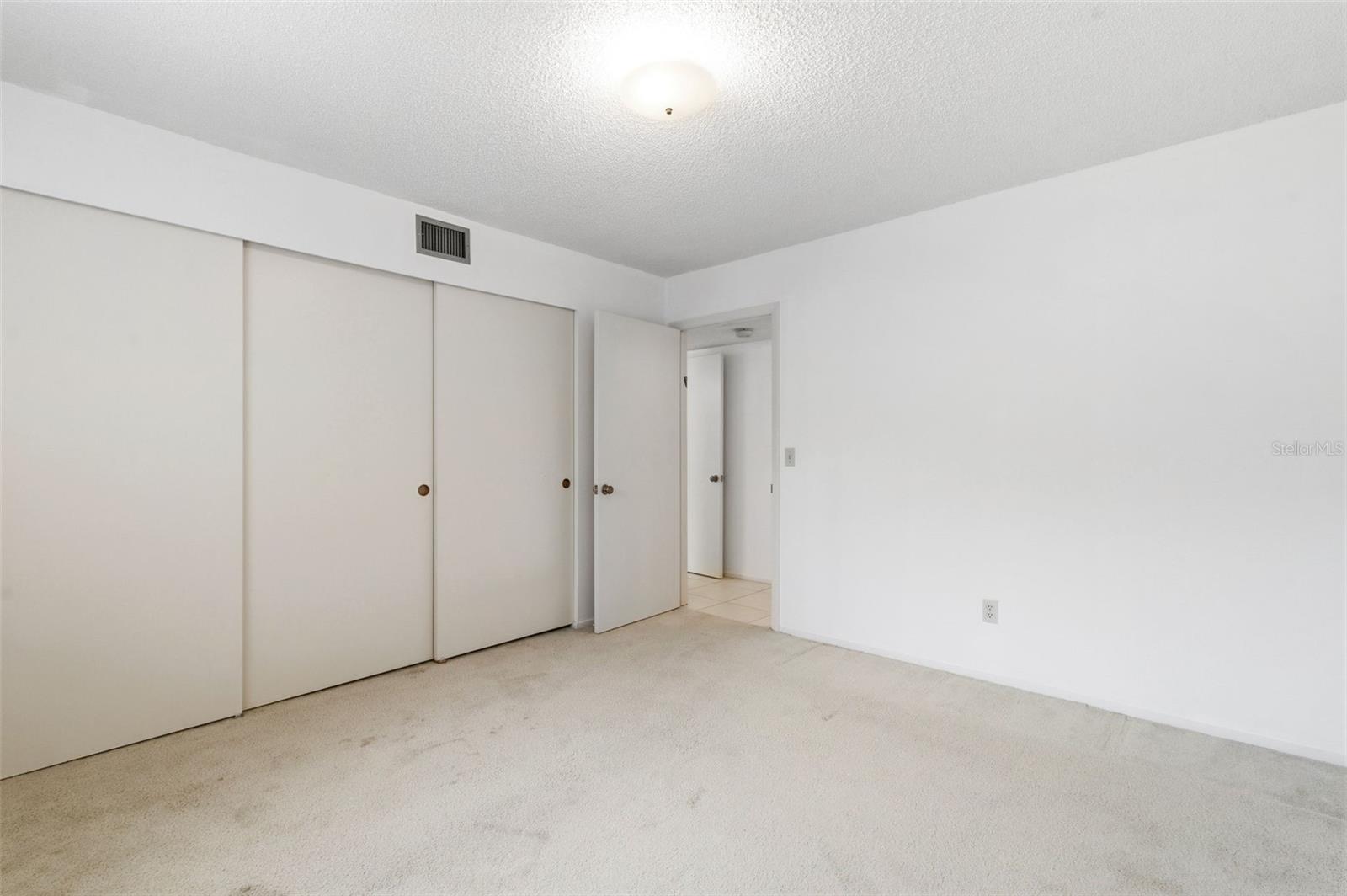 Image 30 of 62 For 2170 Americus Boulevard S 58