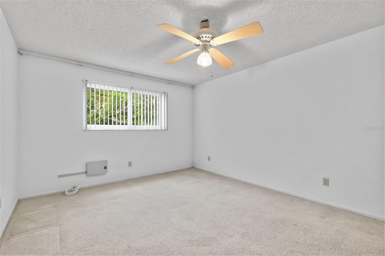 Image 32 of 62 For 2170 Americus Boulevard S 58