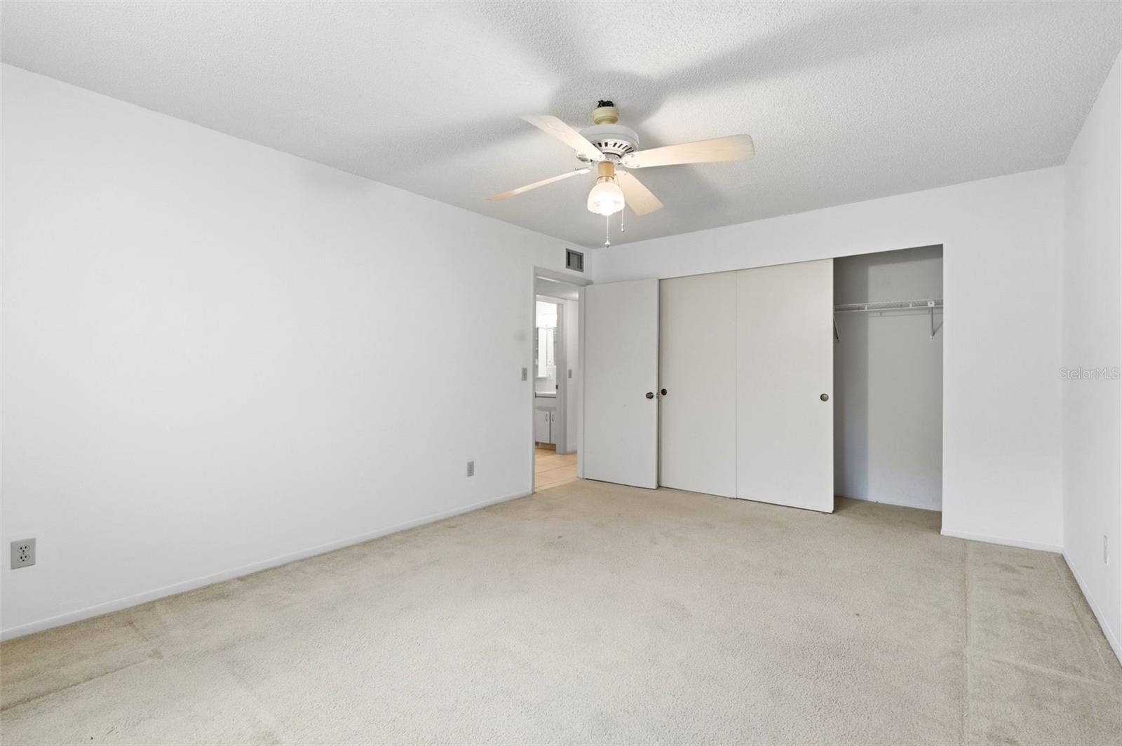 Image 33 of 62 For 2170 Americus Boulevard S 58