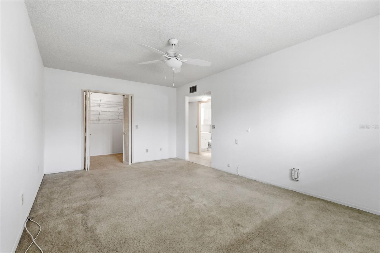 Image 40 of 62 For 2170 Americus Boulevard S 58