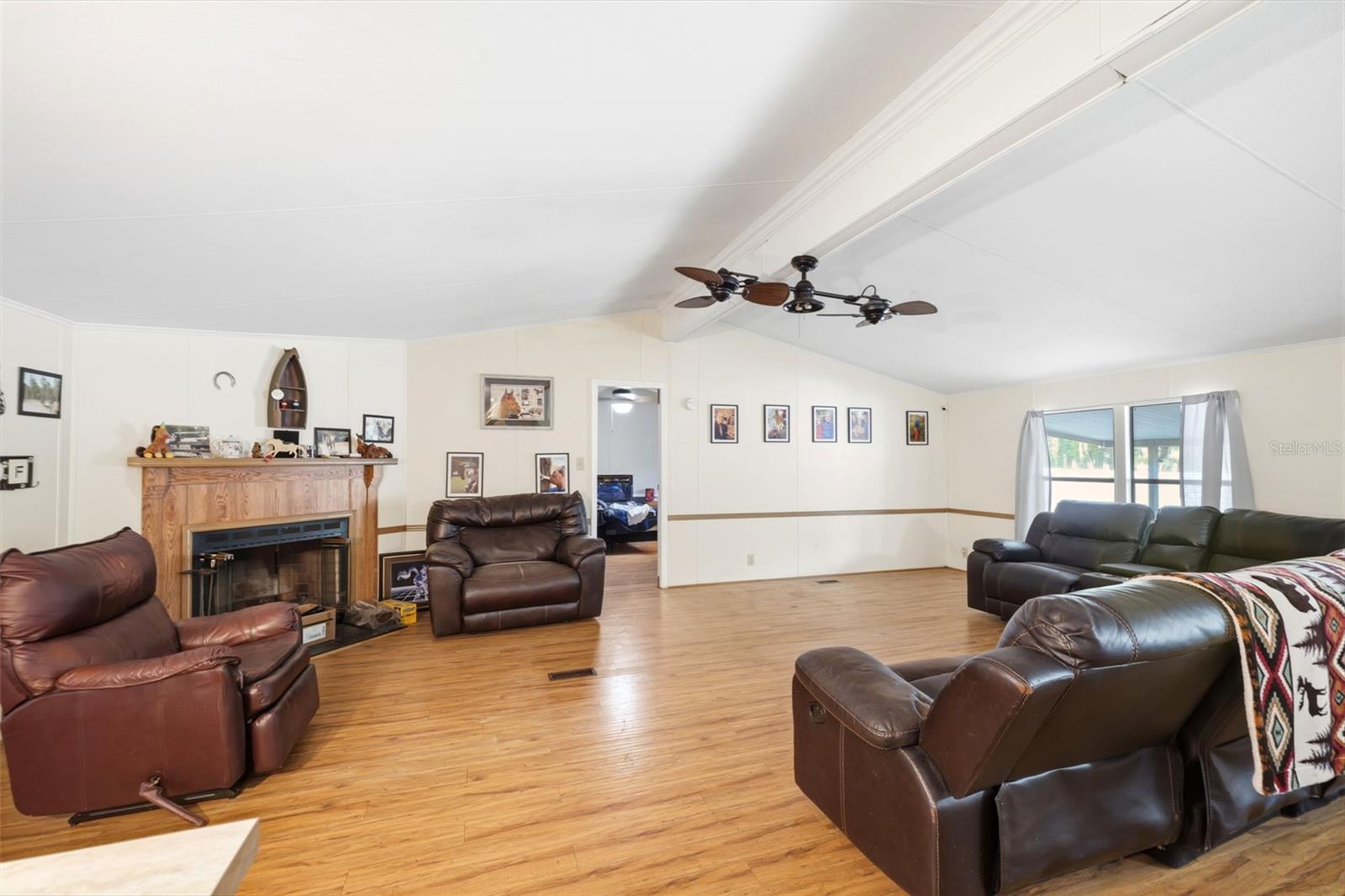 Image 45 of 70 For 11219 Hook Lane