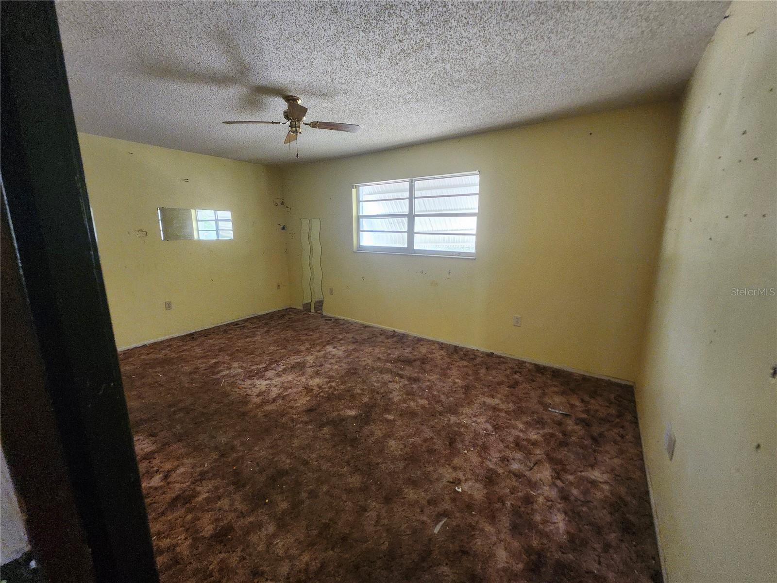 Image 9 of 14 For 2377 Giovanni Avenue