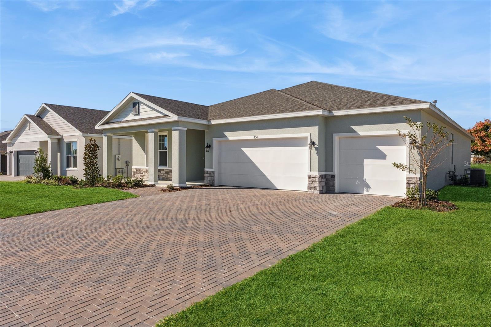 Image 2 of 16 For 574 Emerald Grove Drive