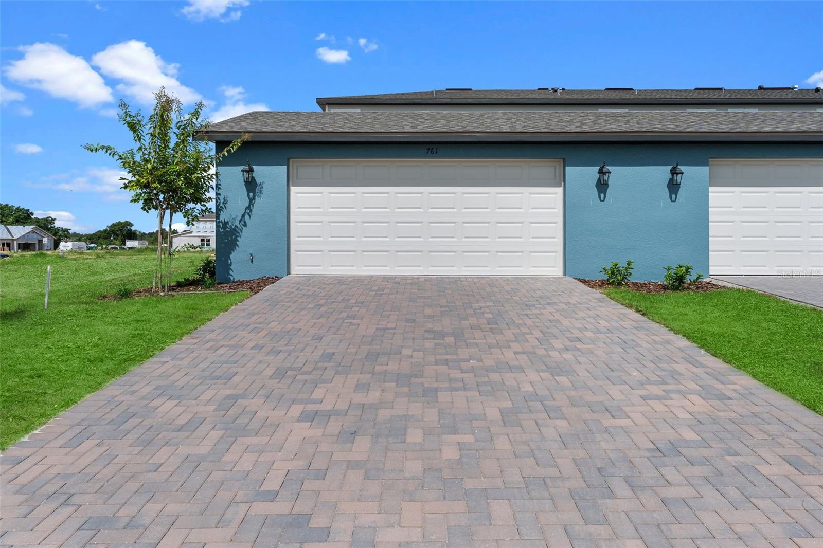 Image 23 of 25 For 652 Emerald Grove Drive