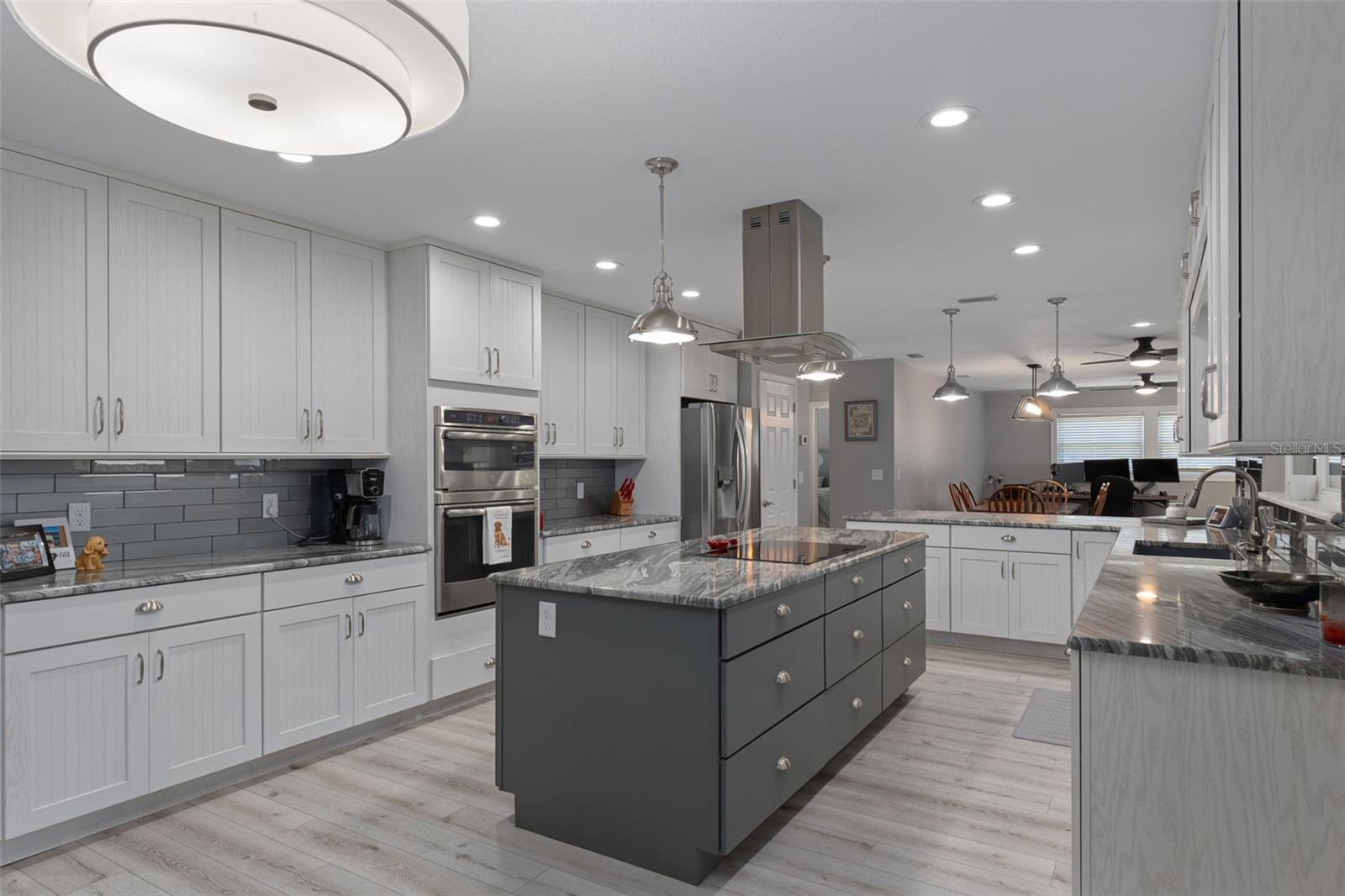 Image 18 of 56 For 11430 Waterway Drive