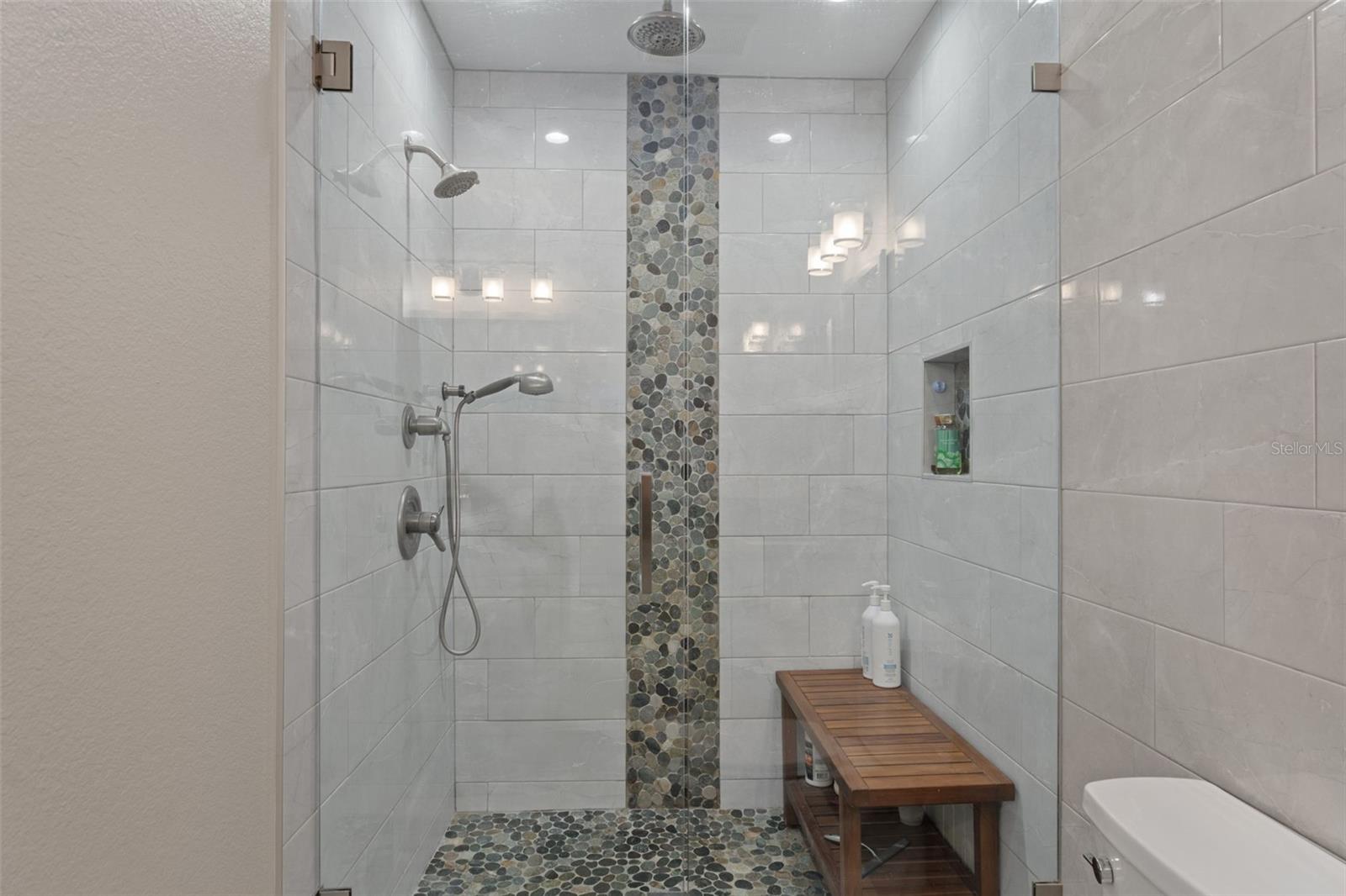 Image 23 of 56 For 11430 Waterway Drive