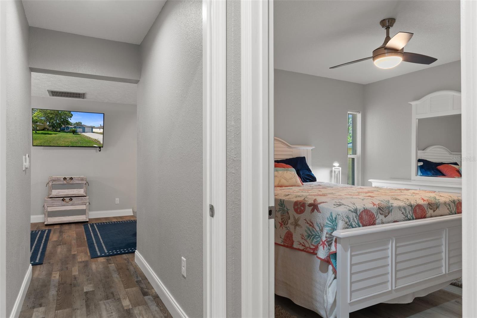 Image 25 of 56 For 11430 Waterway Drive