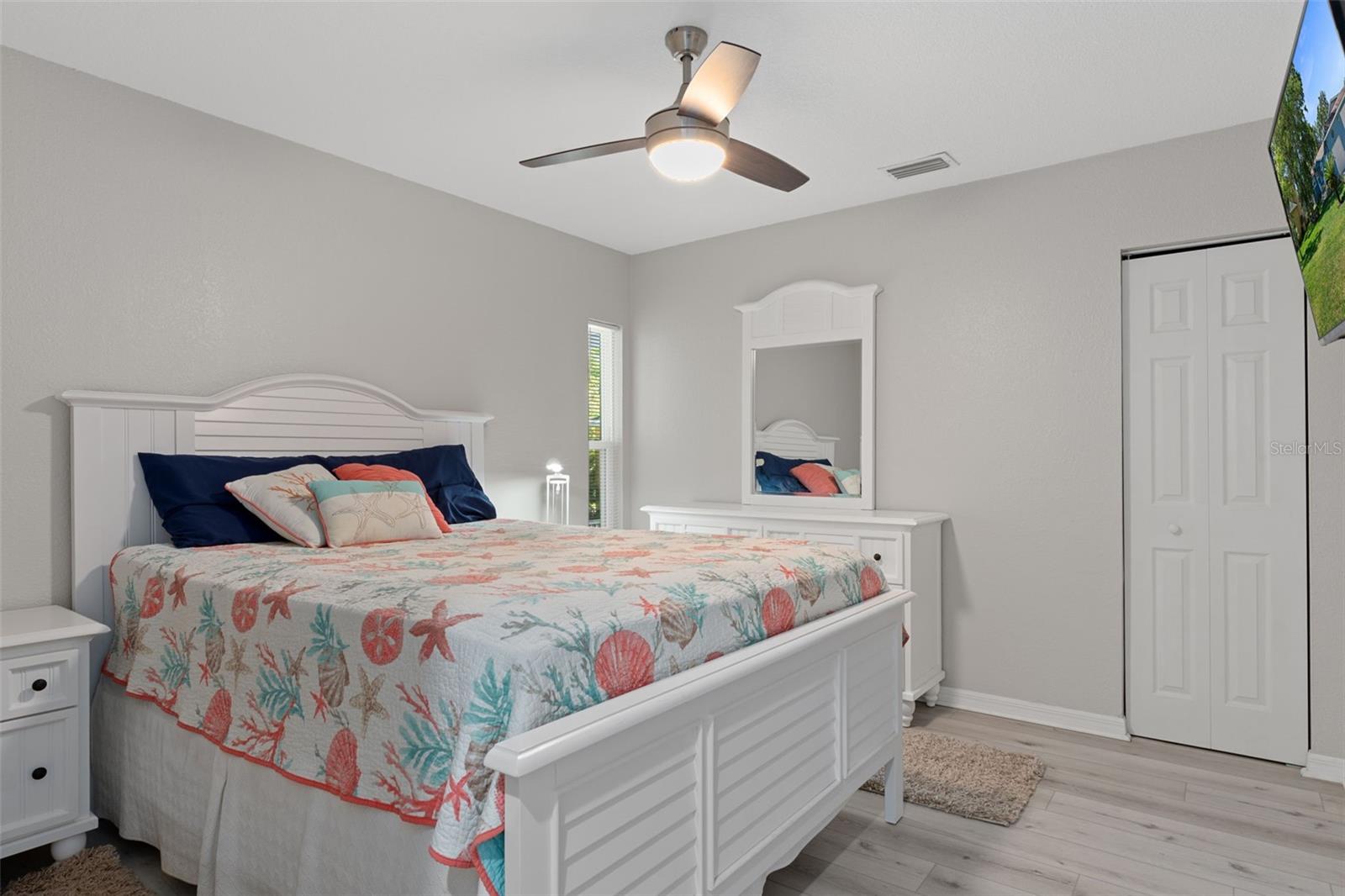 Image 26 of 56 For 11430 Waterway Drive