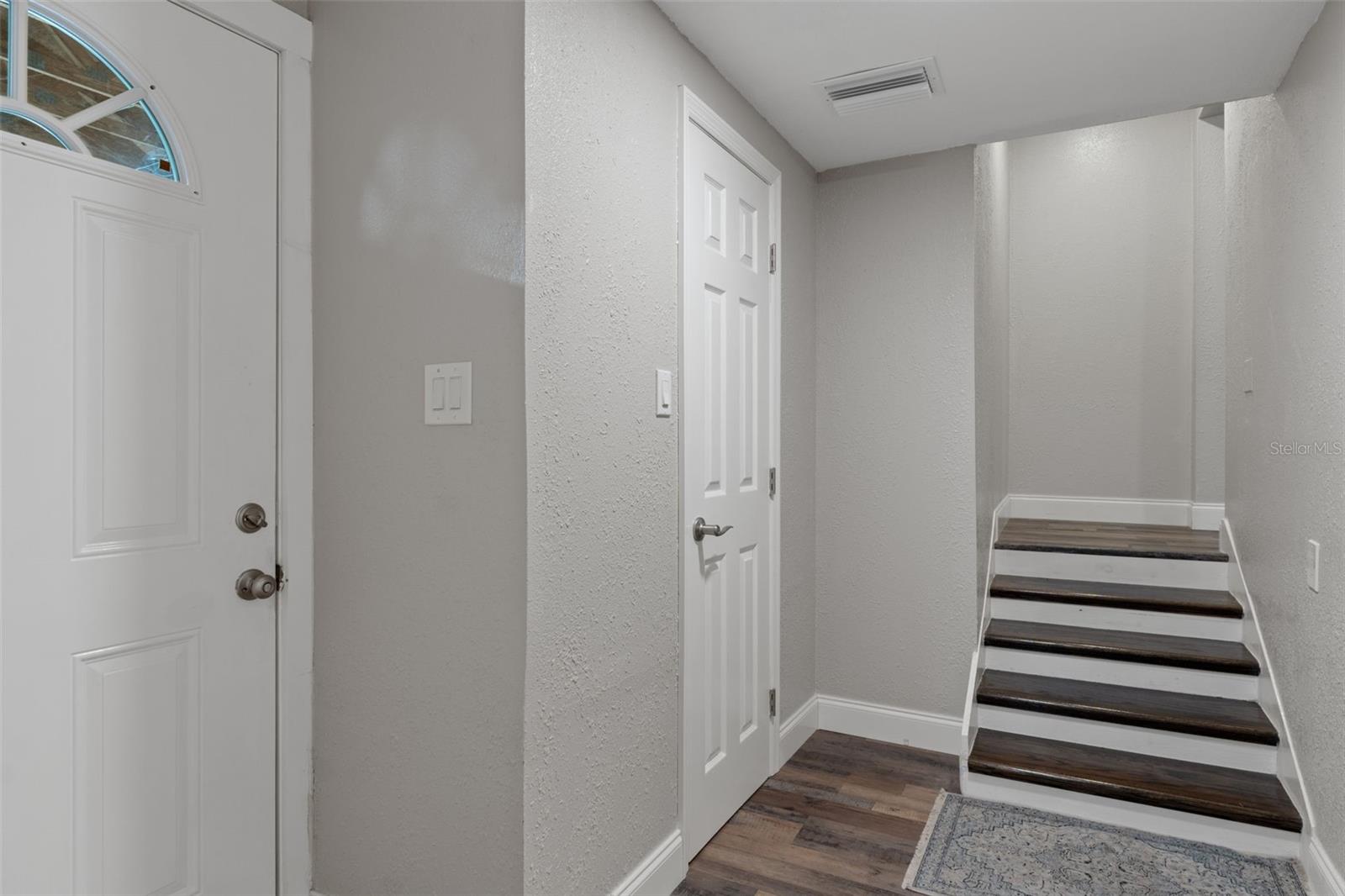 Image 38 of 56 For 11430 Waterway Drive
