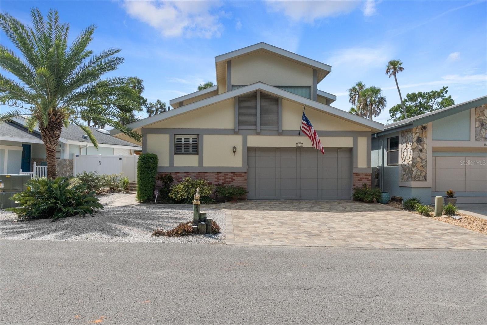 Image 10 of 59 For 5248 Riverview Circle