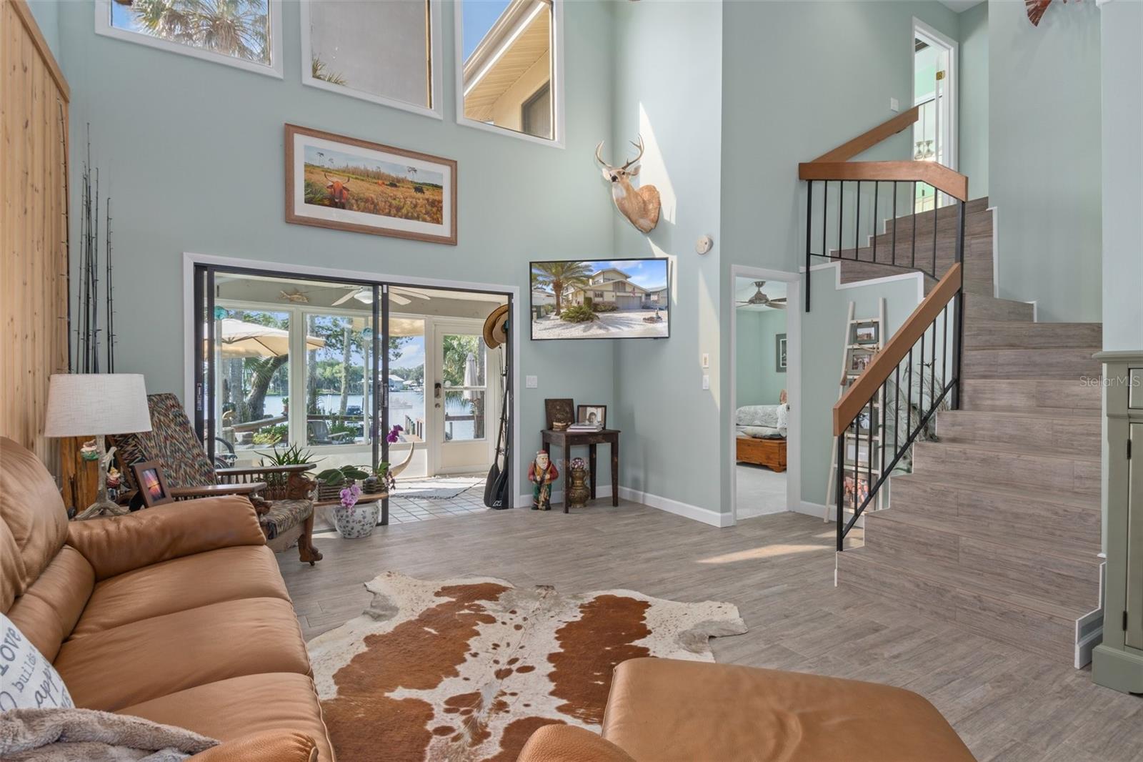 Image 15 of 59 For 5248 Riverview Circle