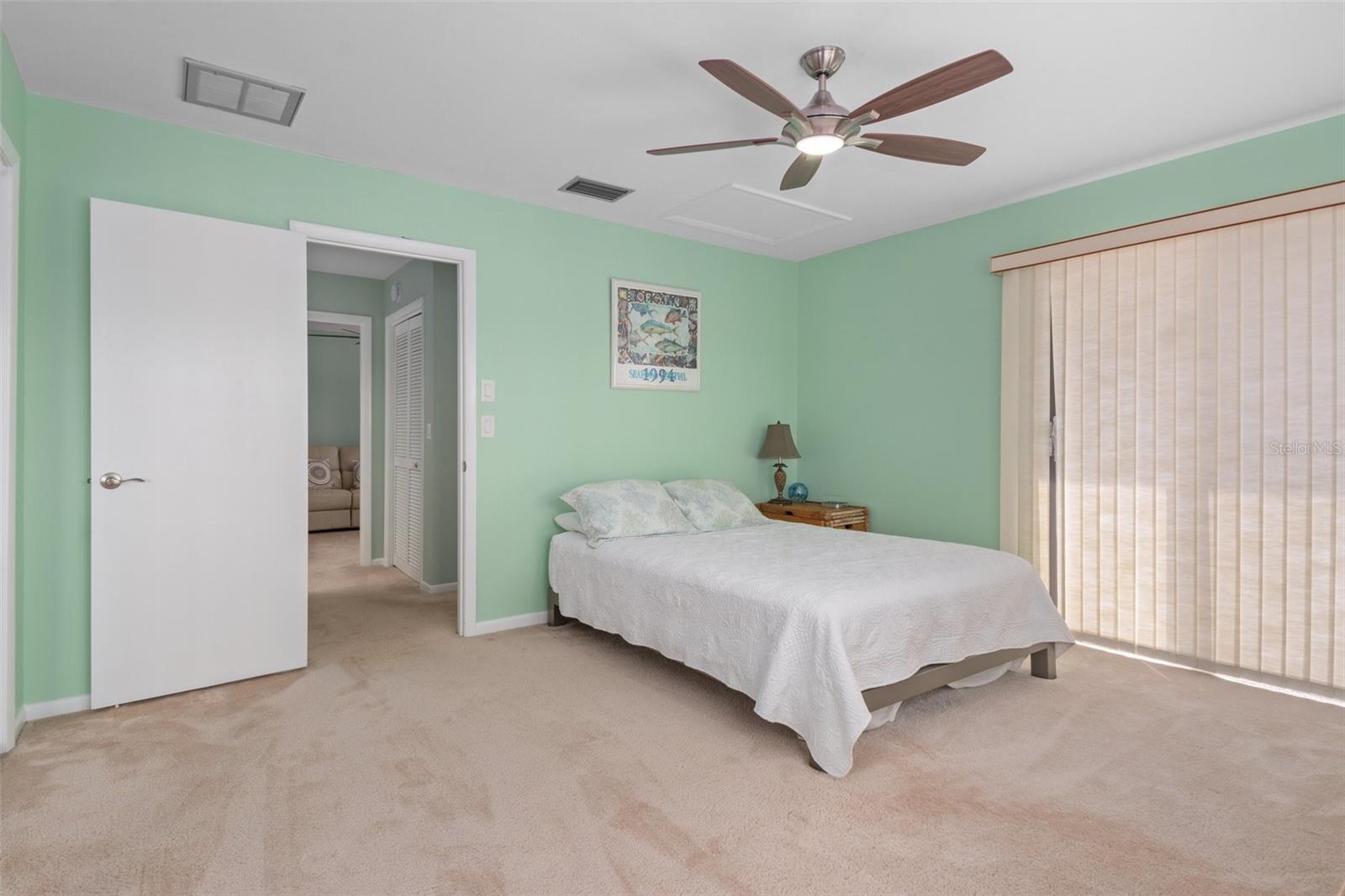 Image 37 of 59 For 5248 Riverview Circle