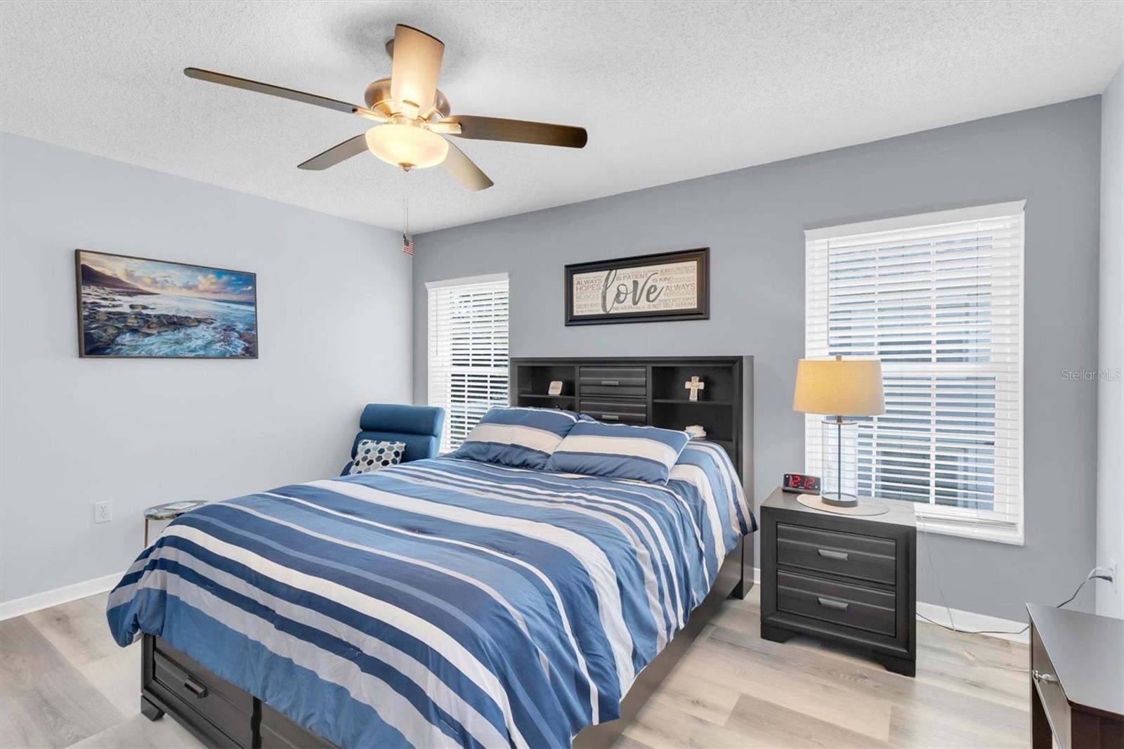 Image 13 of 28 For 7712 Hillside Court 201