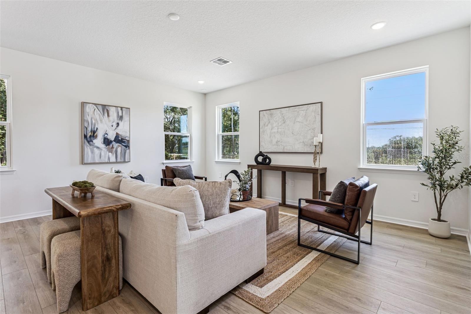 Image 3 of 17 For 2351 Huanier Court