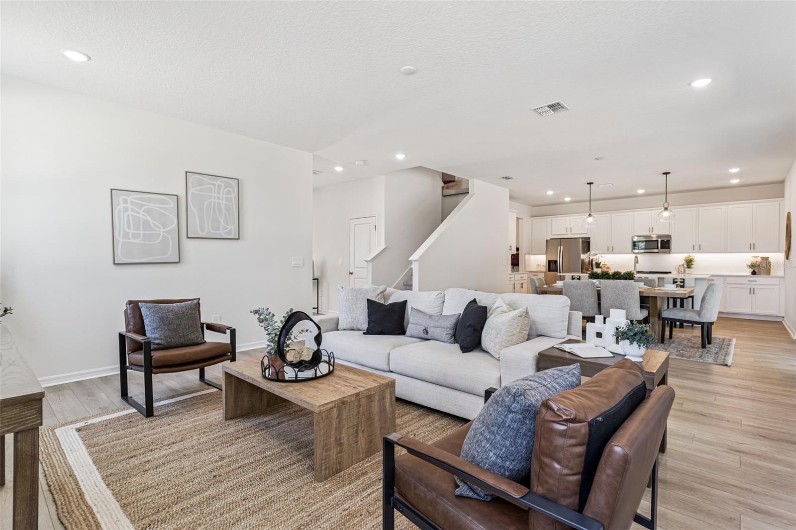Image 4 of 17 For 2351 Huanier Court