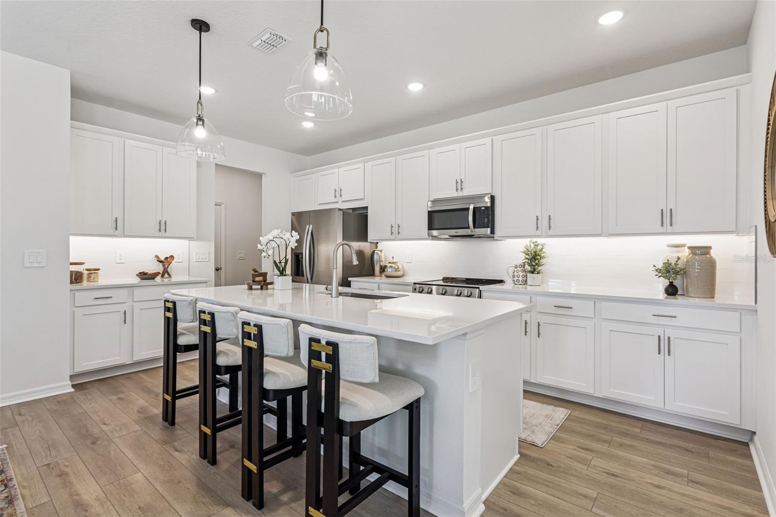 Image 8 of 17 For 2363 Huanier Court