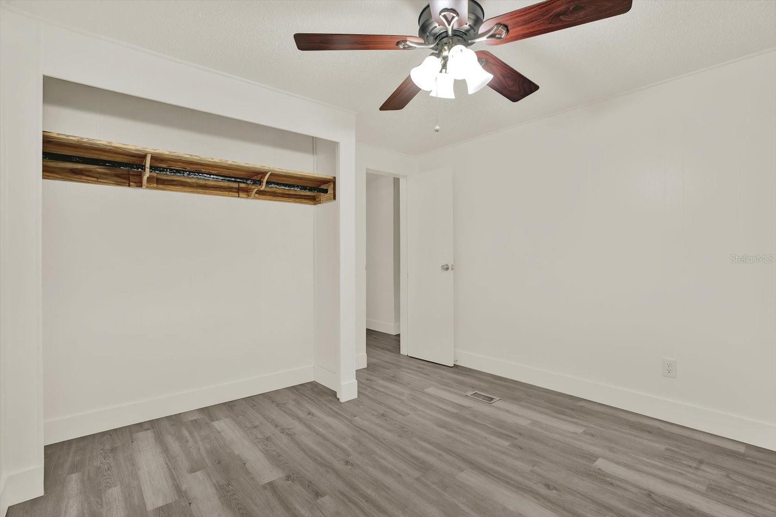 Image 15 of 24 For 10051 Huntley Street