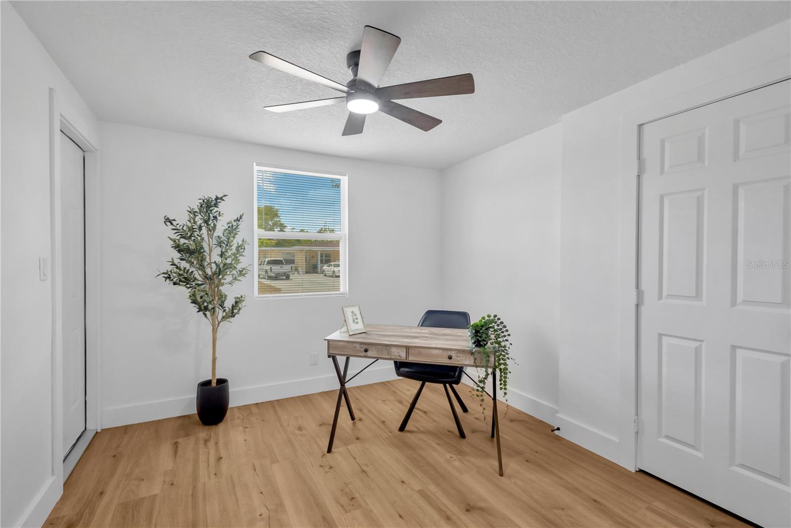Image 8 of 23 For 5052 Jasmine Circle