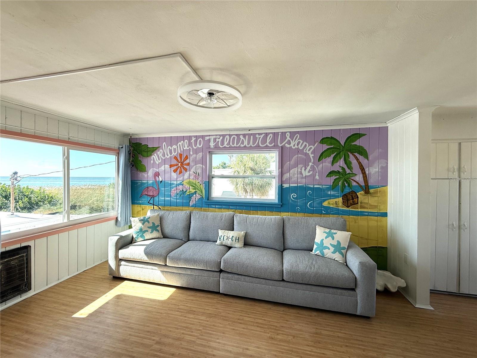 Image 3 of 52 For 12609 Sunshine Lane