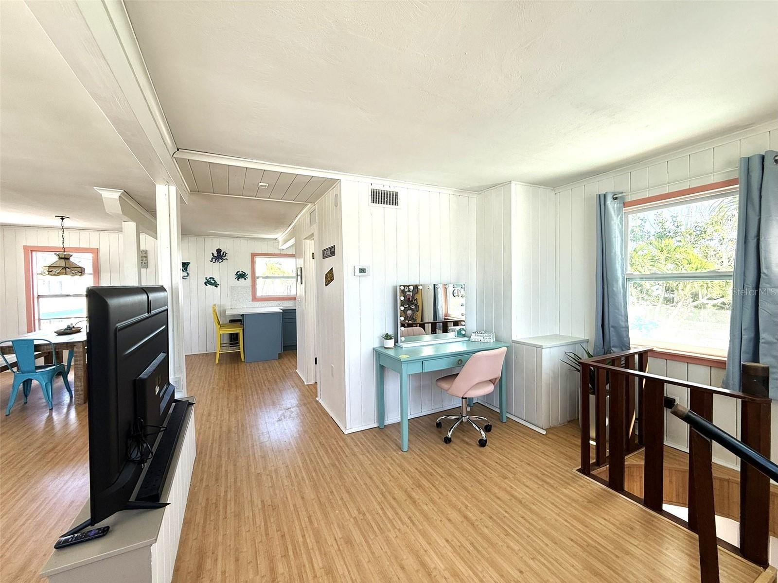 Image 9 of 52 For 12609 Sunshine Lane