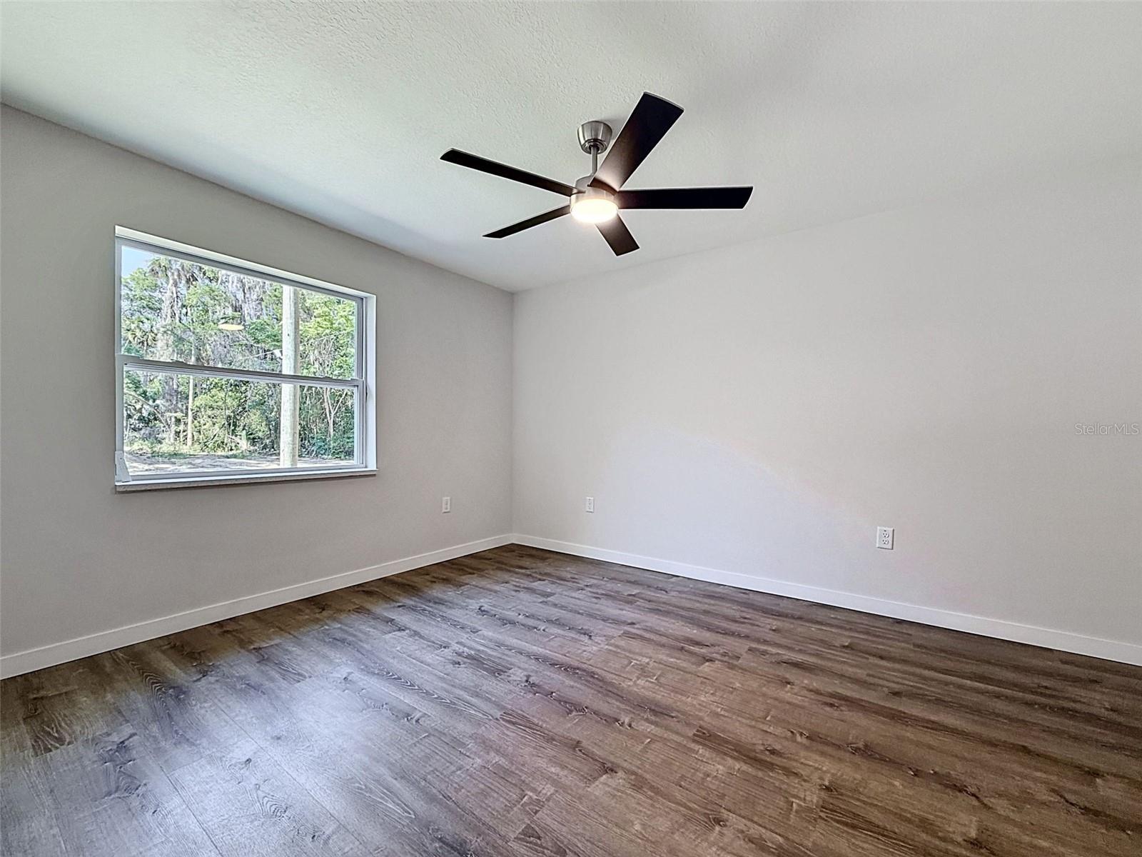Image 11 of 68 For 317 13th Terrace
