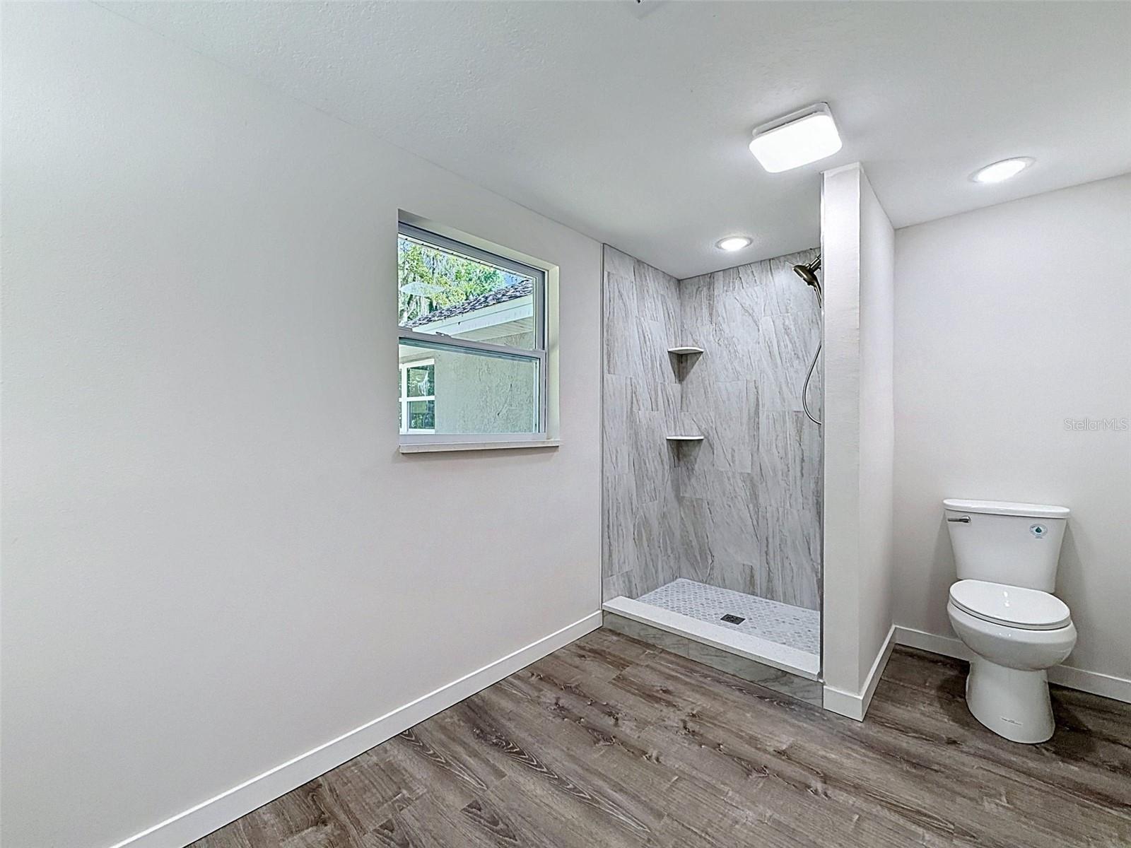 Image 18 of 68 For 317 13th Terrace