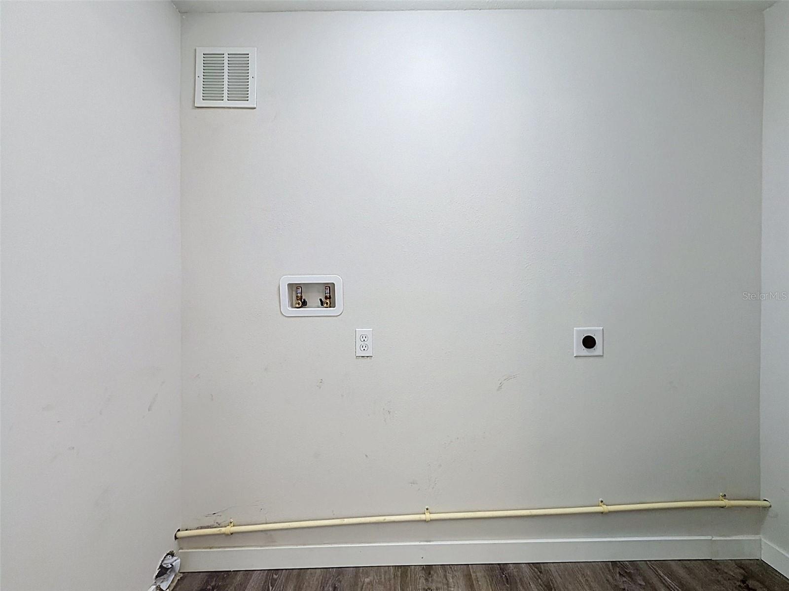 Image 31 of 68 For 317 13th Terrace