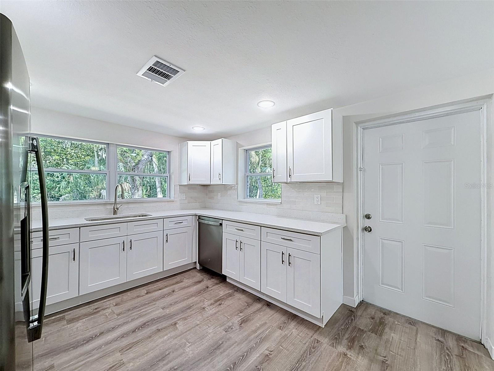 Image 7 of 68 For 317 13th Terrace