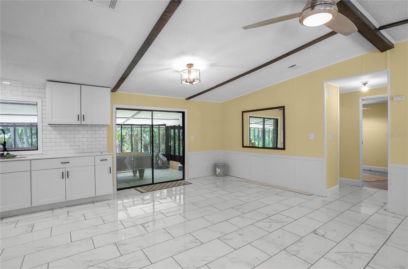 Image 10 of 44 For 6550 Debra Avenue