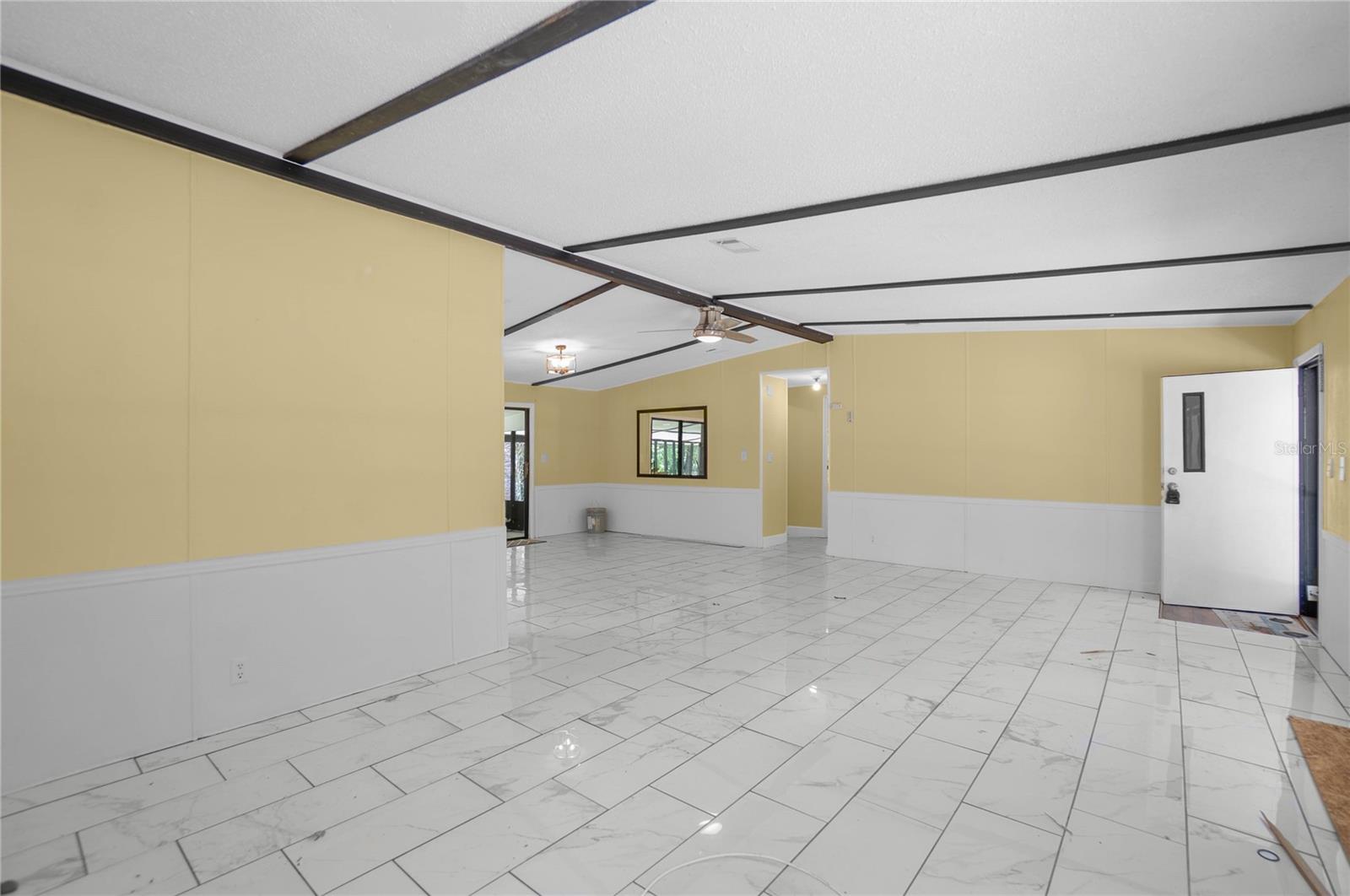 Image 6 of 44 For 6550 Debra Avenue