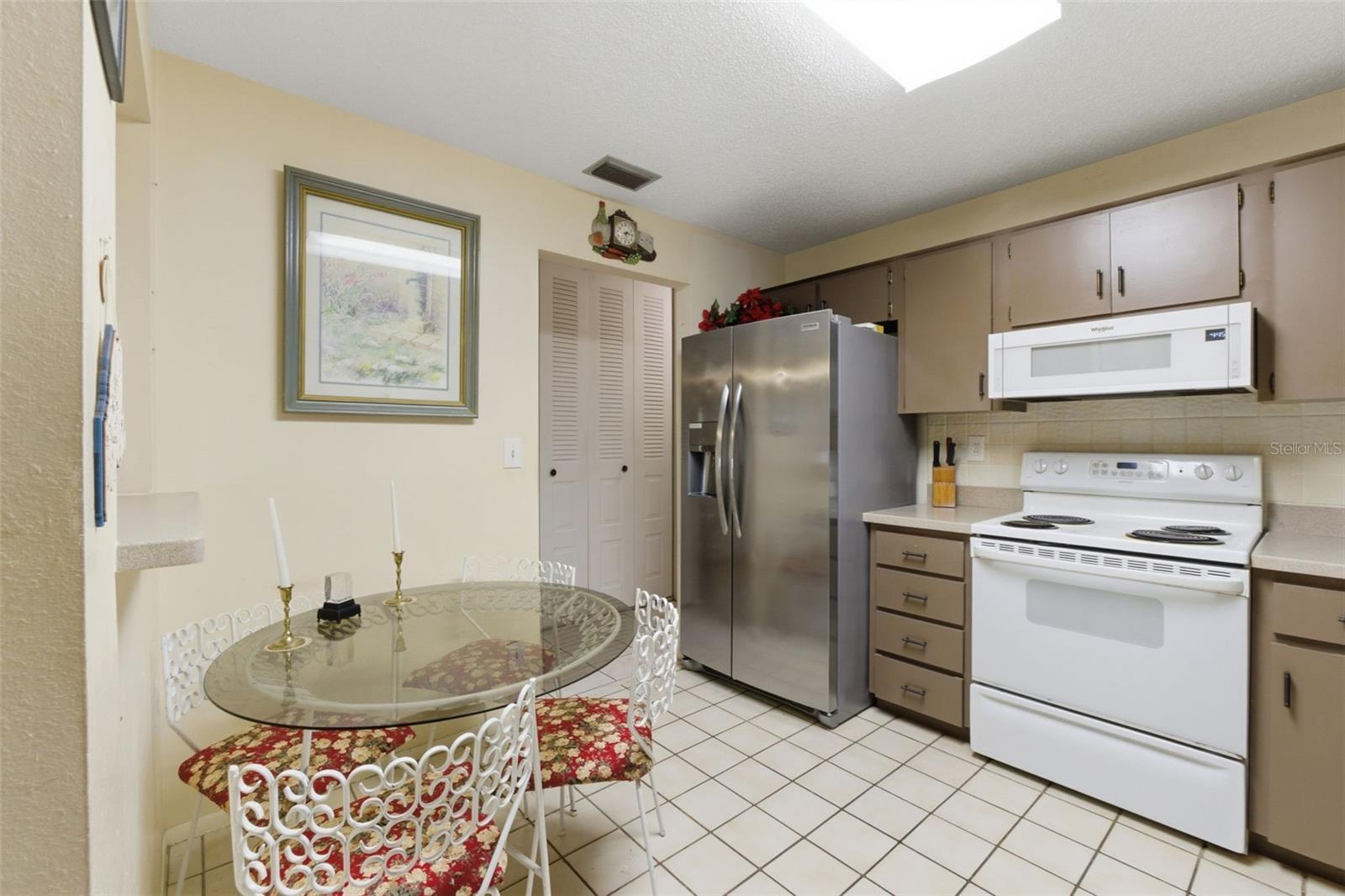 Image 13 of 36 For 10636 Salamanca Drive