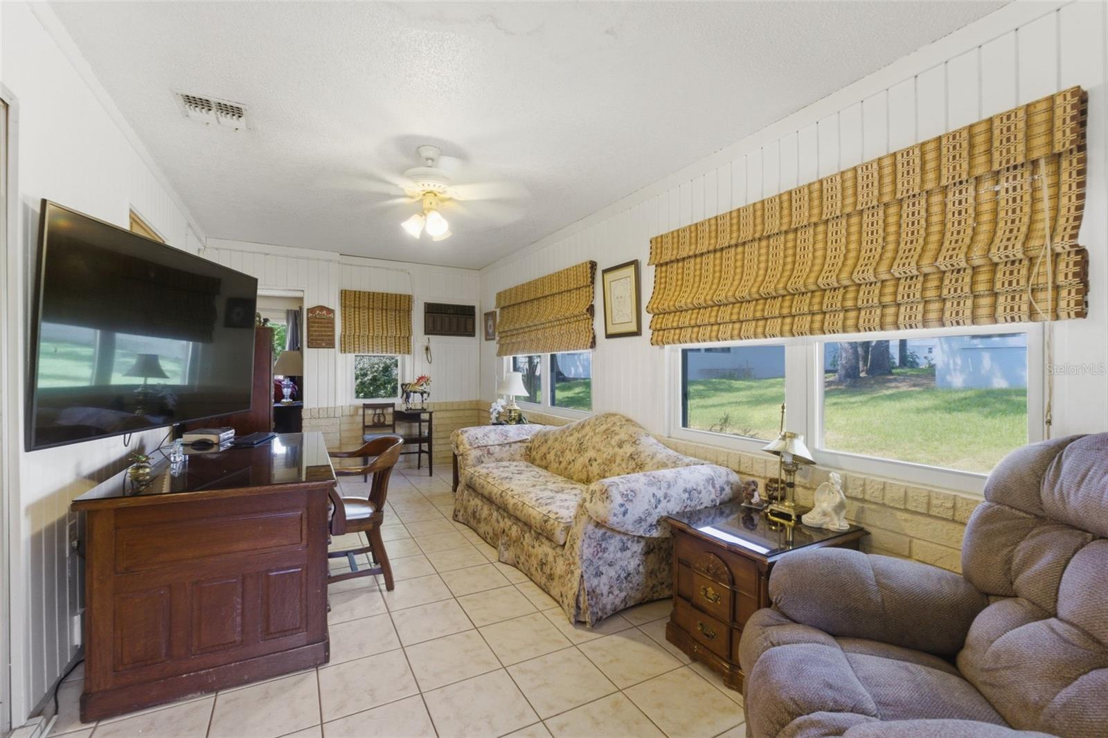 Image 16 of 36 For 10636 Salamanca Drive