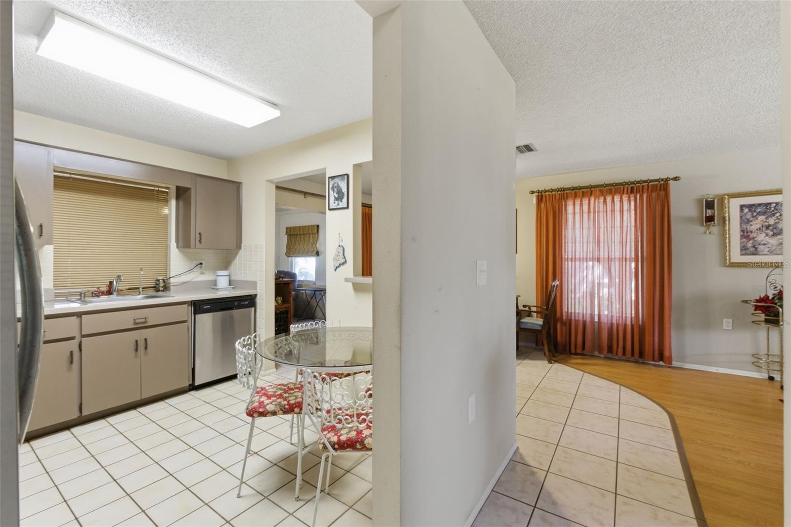 Image 24 of 36 For 10636 Salamanca Drive
