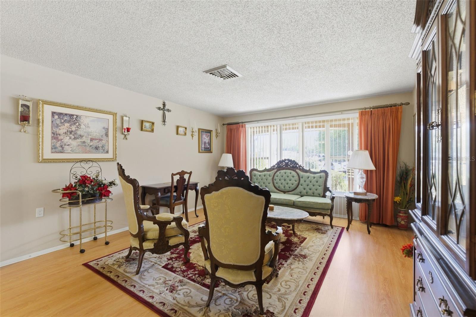 Image 7 of 36 For 10636 Salamanca Drive