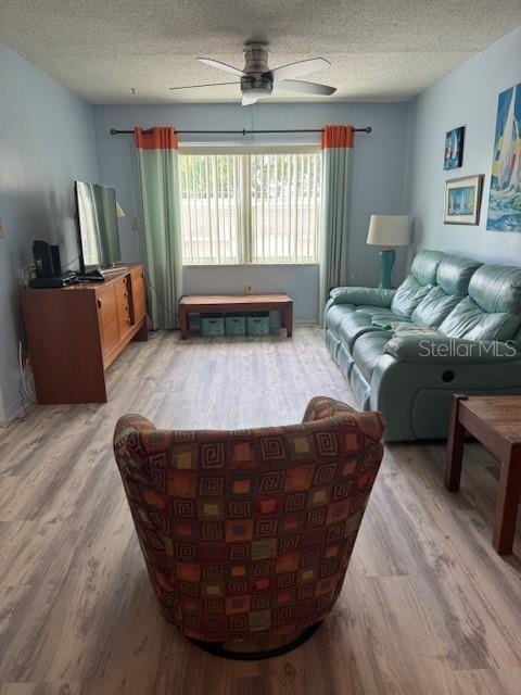 Image 4 of 68 For 4746 Azalea Drive 103 C