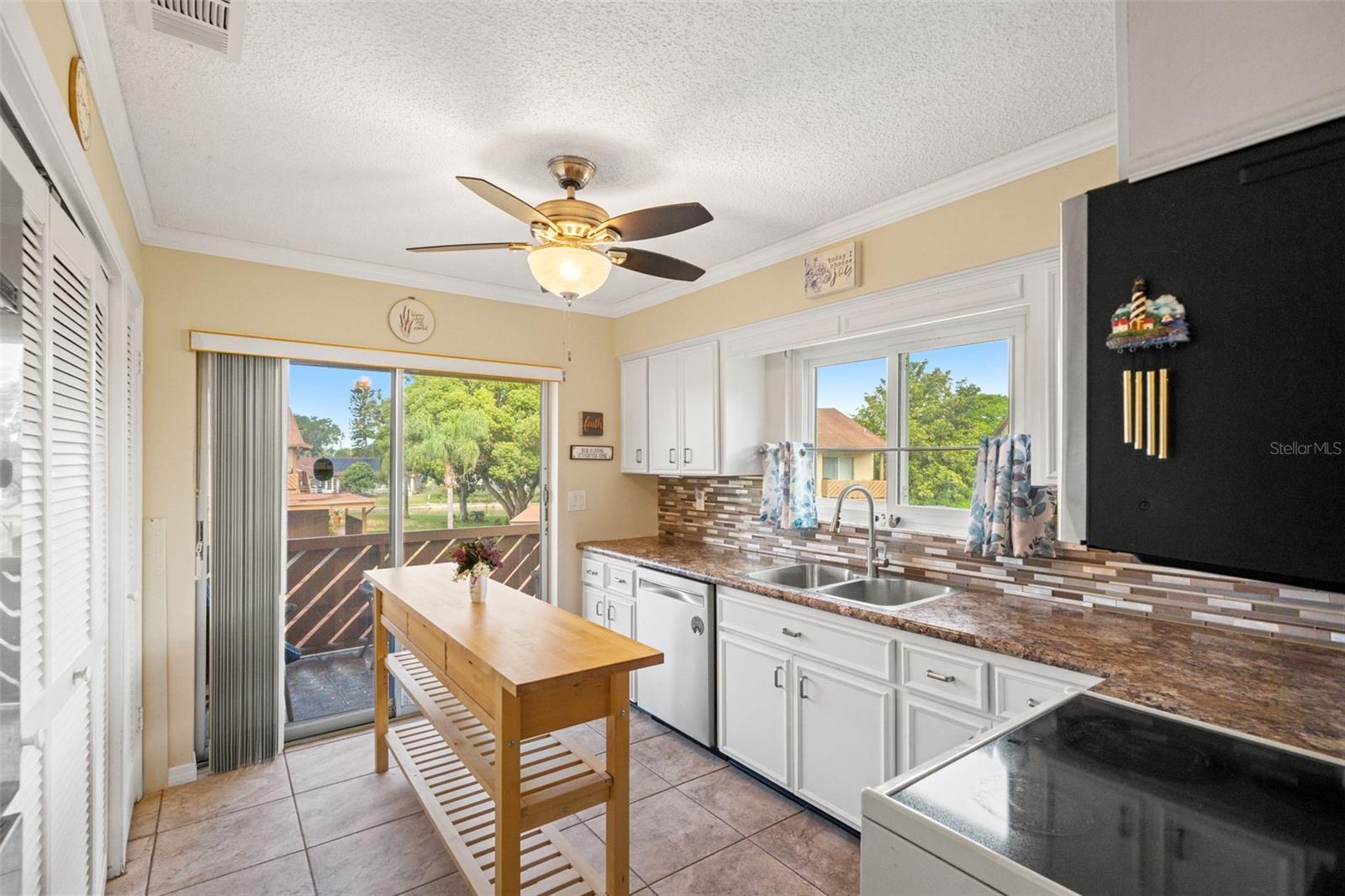 Image 16 of 42 For 3836 Lighthouse Way 3836